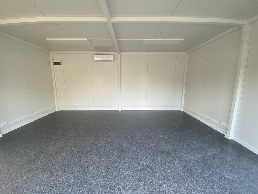 Contenedor de oficina tipo London 6×5 m – módulo prefabricado profesional de 30 m² aislado
