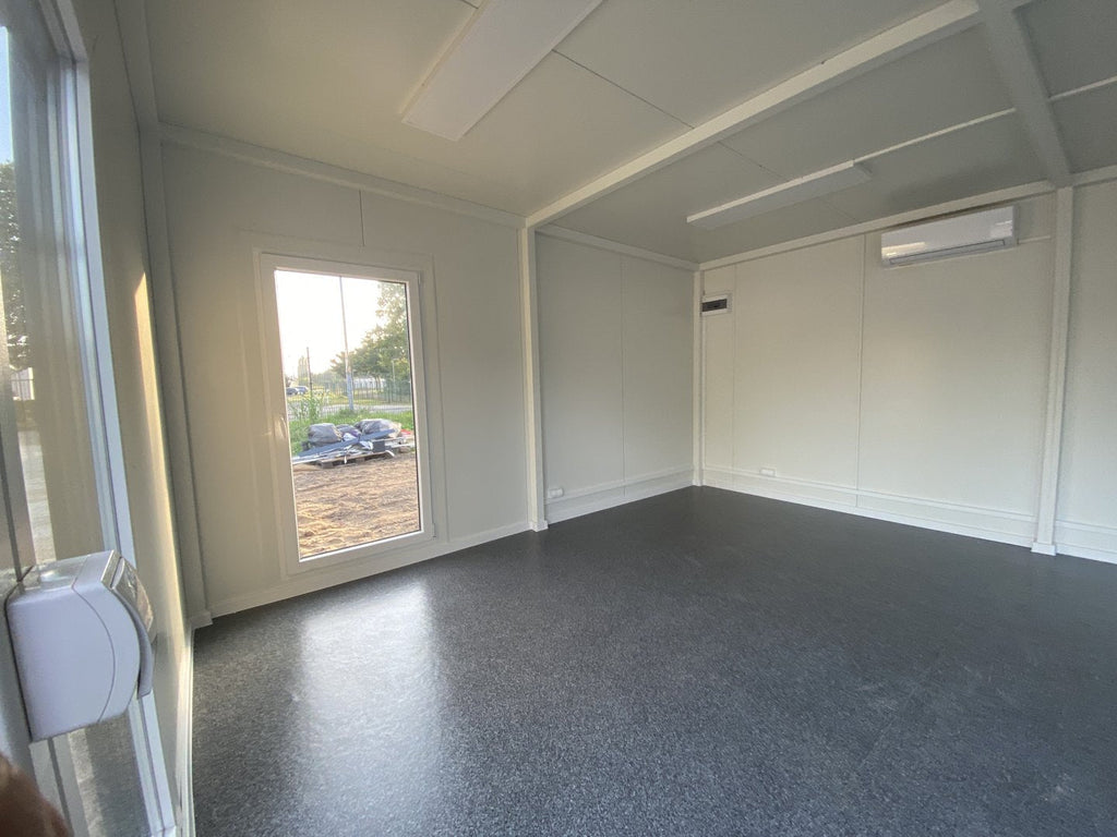 Contenedor de oficina tipo London 6×5 m – módulo prefabricado profesional de 30 m² aislado
