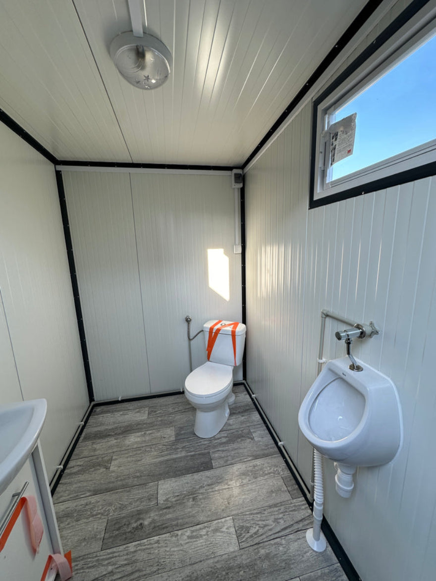 Contenedor sanitario doble 3,00 x 2,00 m – módulo prefabricado con cabinas WC para obras y eventos
