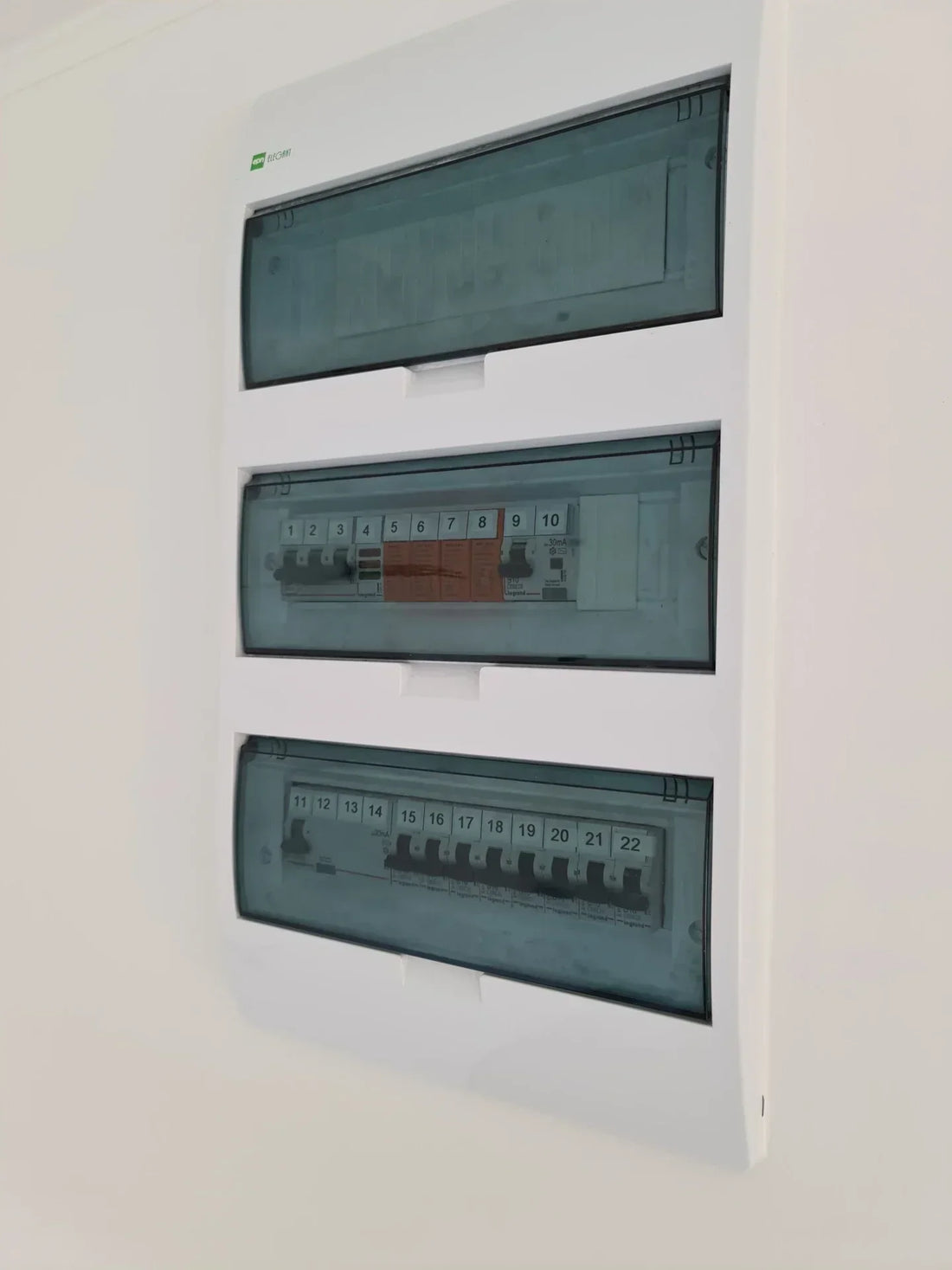 Flexicube L15 XL – módulo prefabricado habitable compacto con salón, cocina y baño integrado