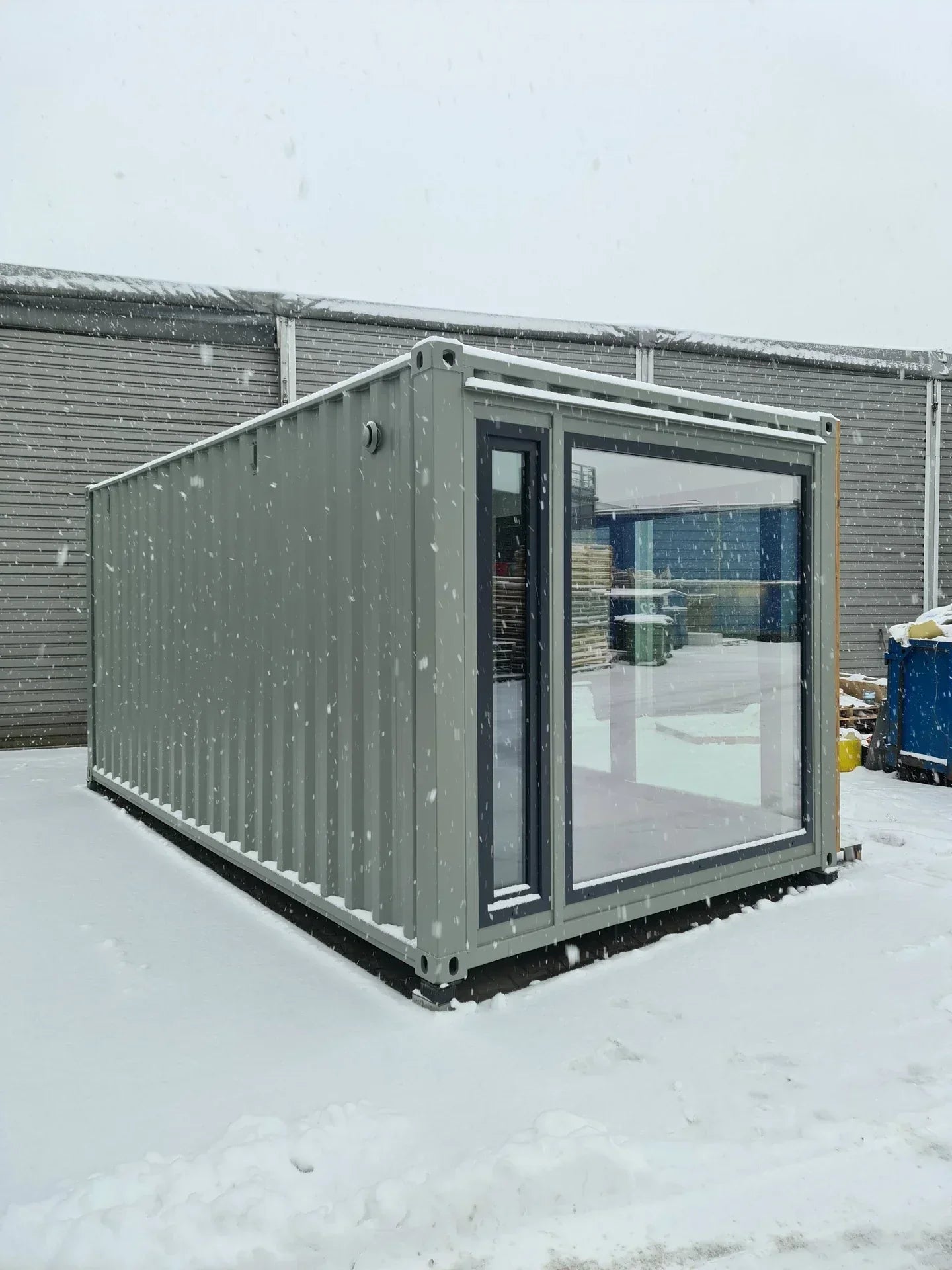 Flexicube L15 XL – módulo prefabricado habitable compacto con salón, cocina y baño integrado