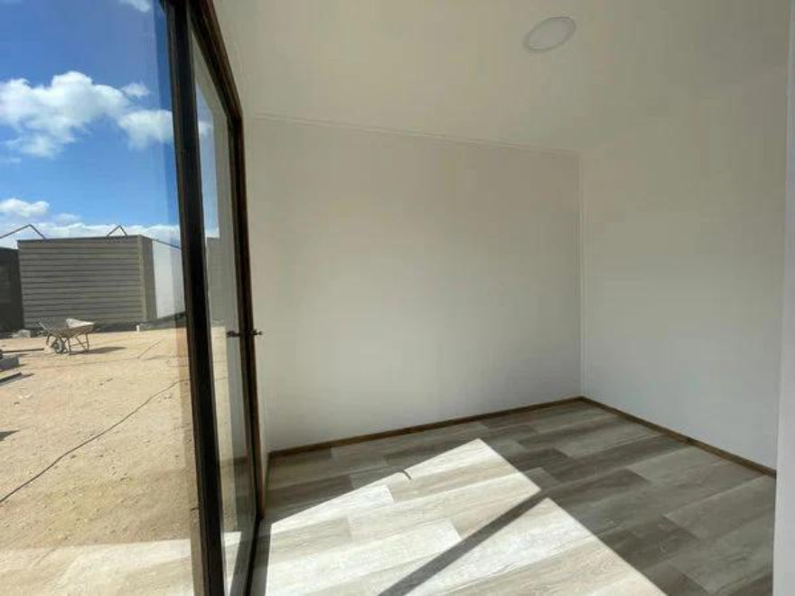 Módulo prefabricado Edison 24 m² – espacio habitable con dormitorio, baño y mayor amplitud interior